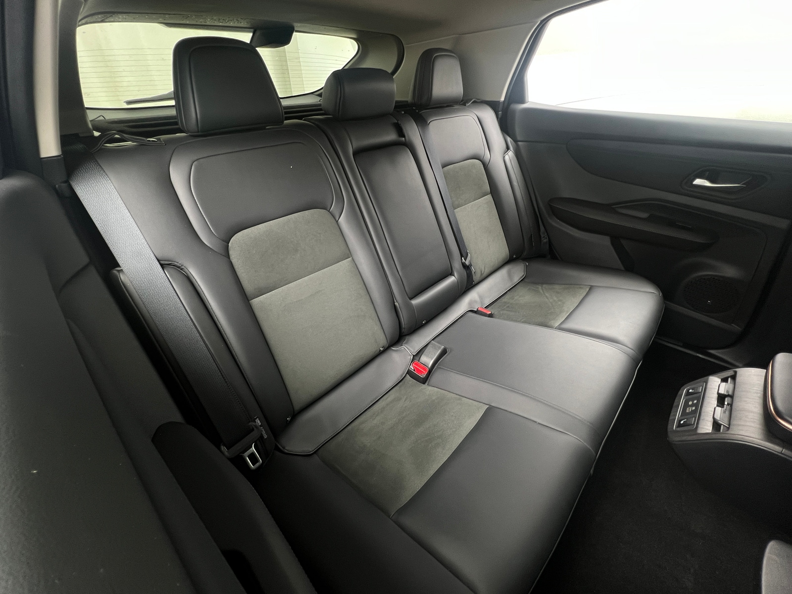 Thumbnail: 2023 Nissan Ariya - 5