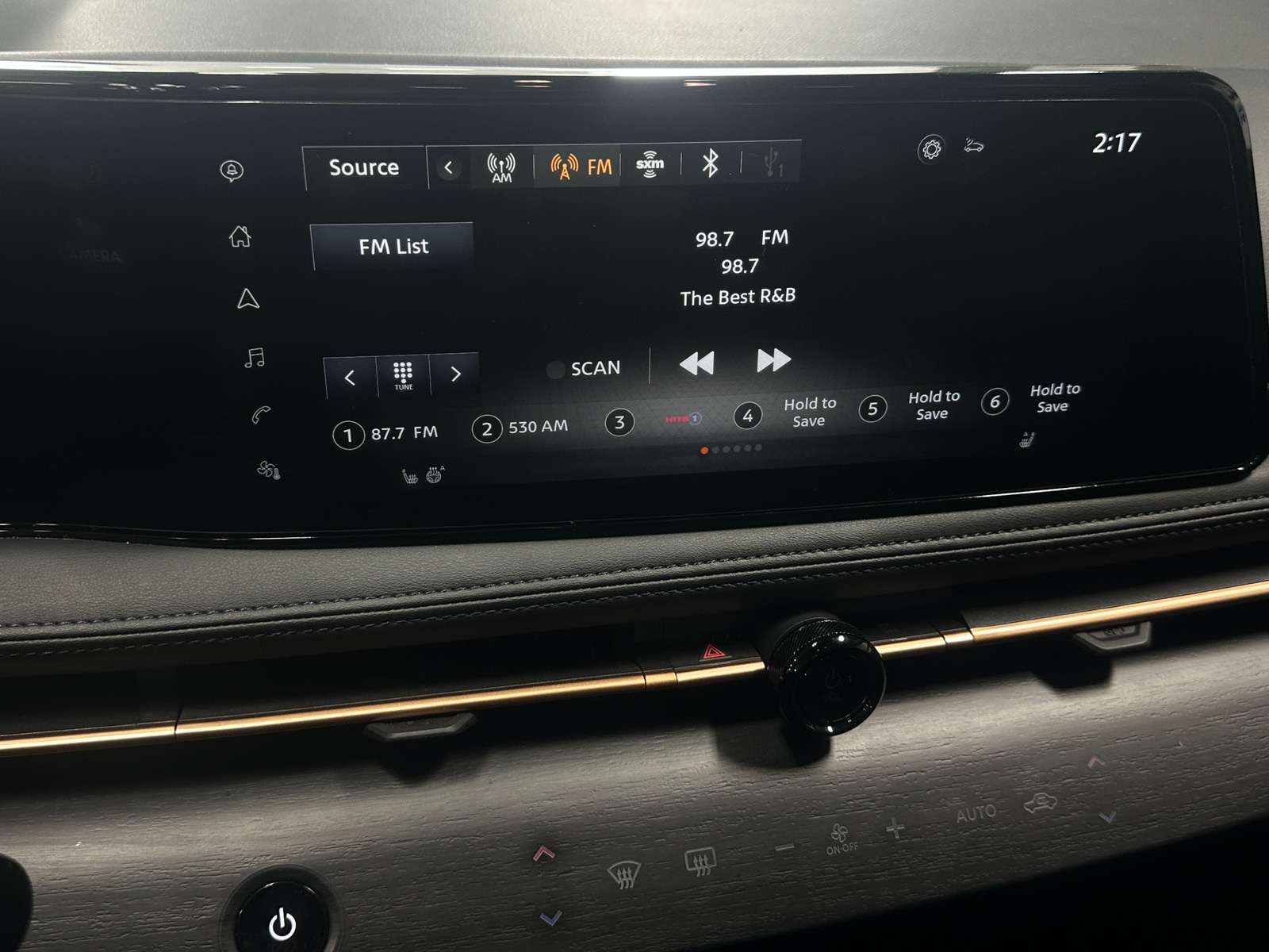 Thumbnail: 2023 Nissan Ariya - 3