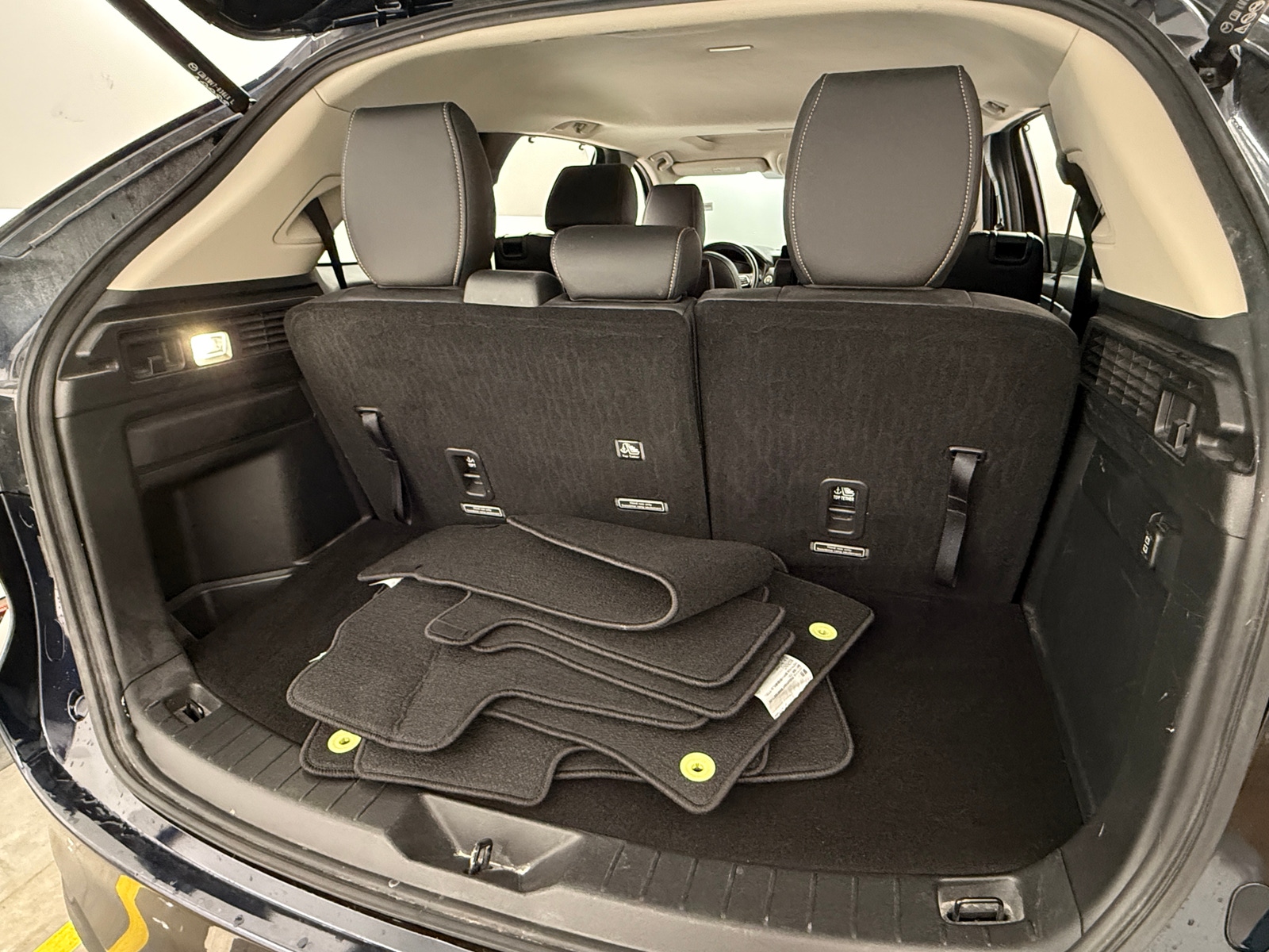 Thumbnail: 2024 Mazda CX-90 - 6