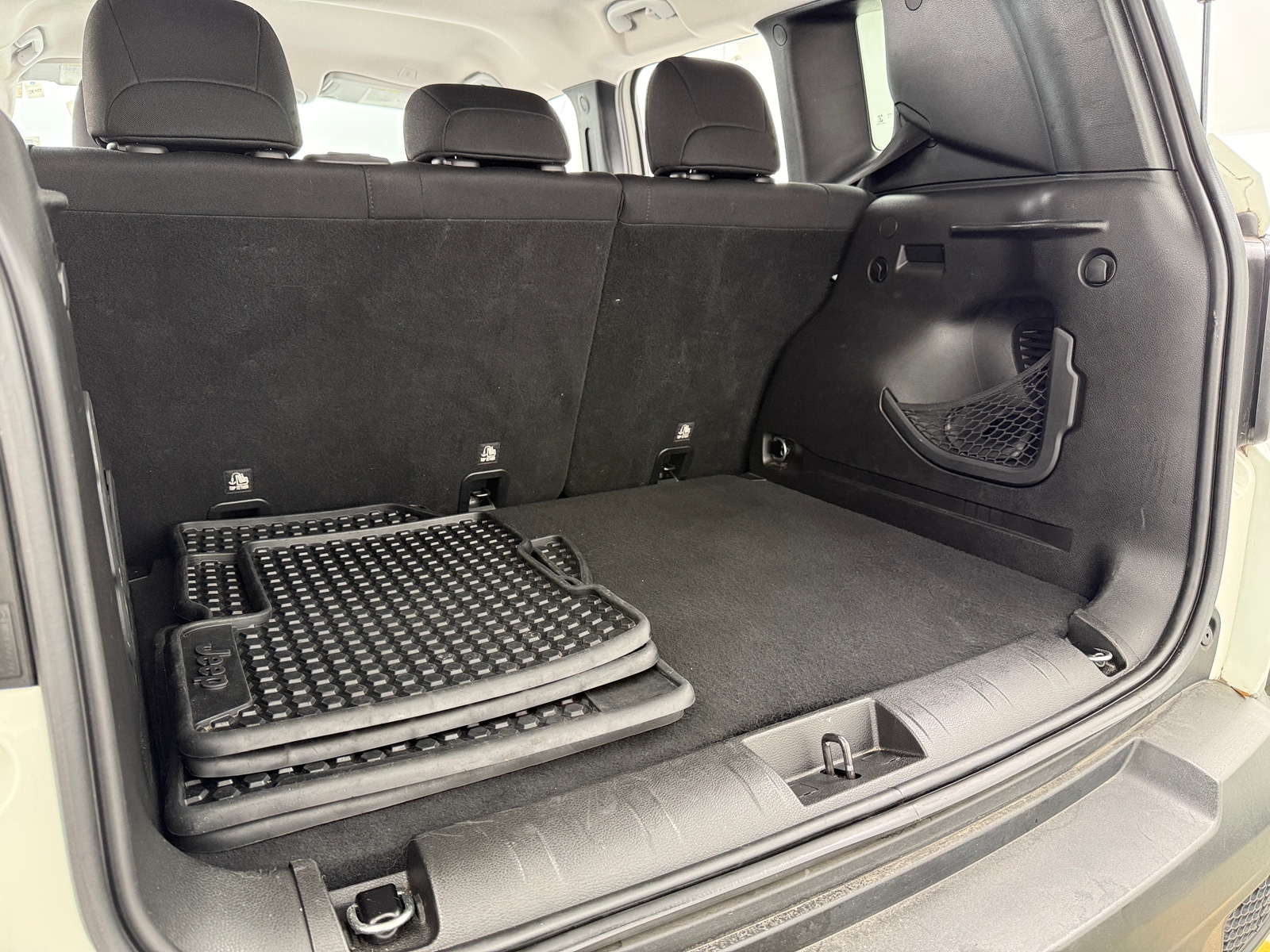 Thumbnail: 2019 Jeep Renegade - 7