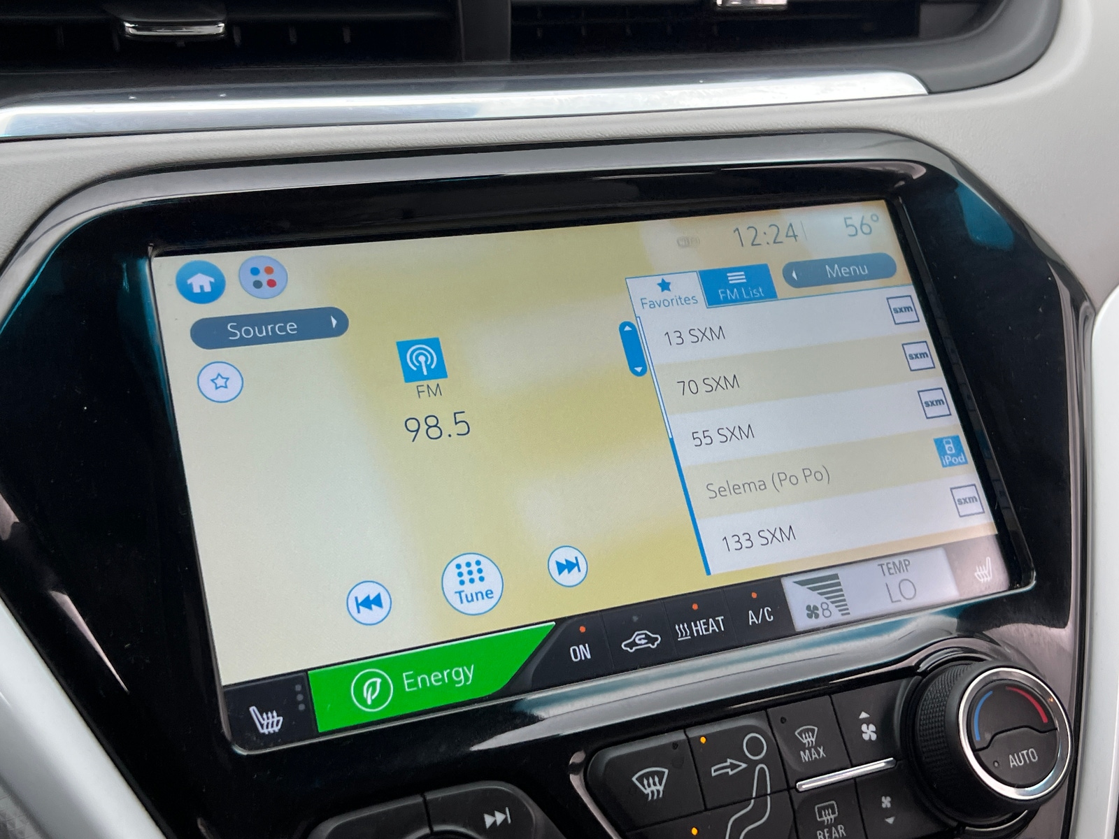 Thumbnail: 2019 Chevrolet Bolt EV - 3