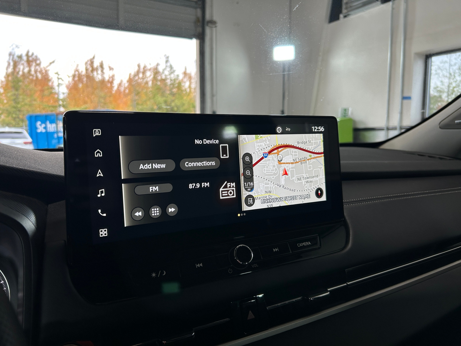 Thumbnail: 2025 Mitsubishi Outlander - 3