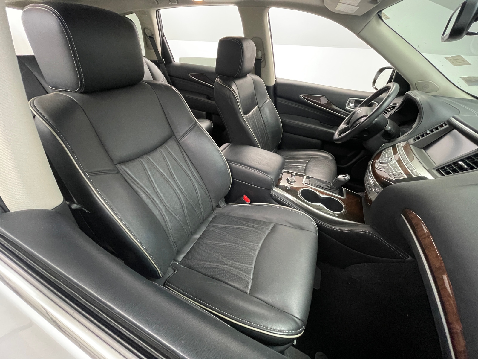 Thumbnail: 2019 INFINITI QX60 - 2