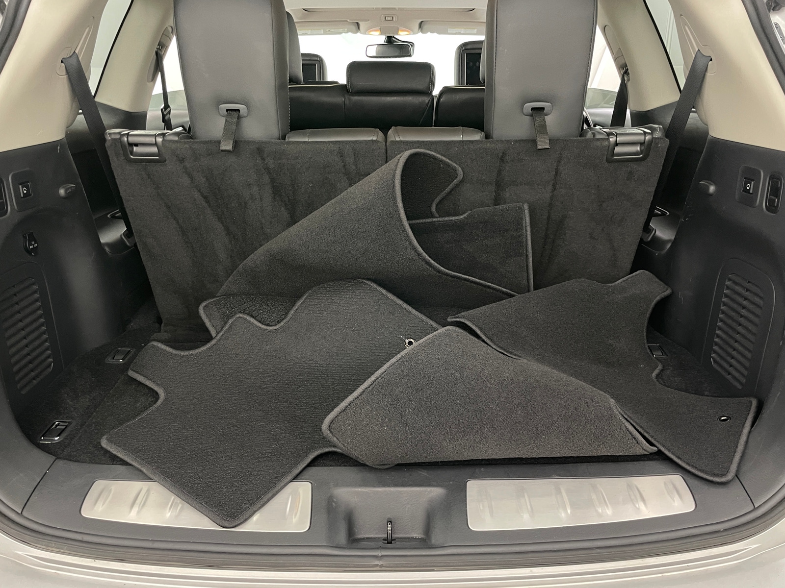 Thumbnail: 2019 INFINITI QX60 - 7