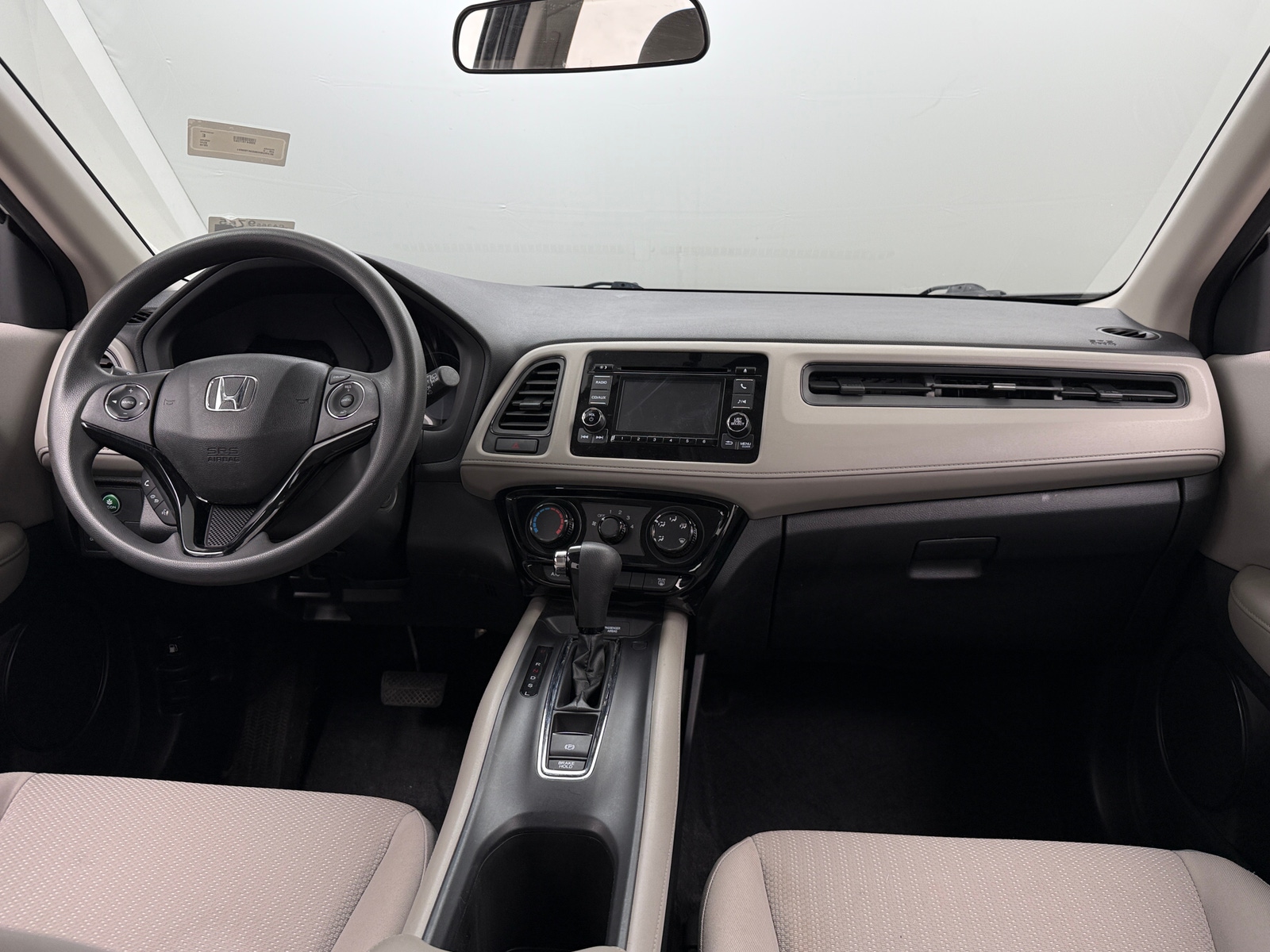 Thumbnail: 2016 Honda HR-V - 3