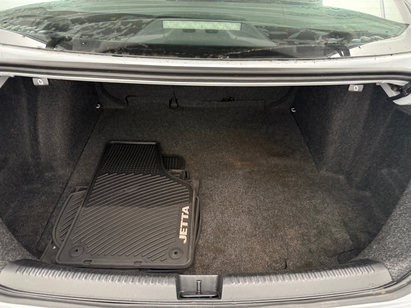 Thumbnail: 2017 Volkswagen Jetta - 7