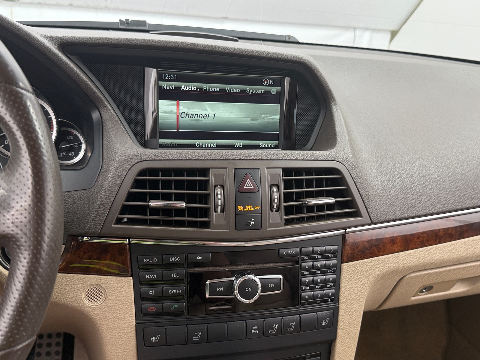 Thumbnail: 2013 Mercedes-Benz E-Class - 3