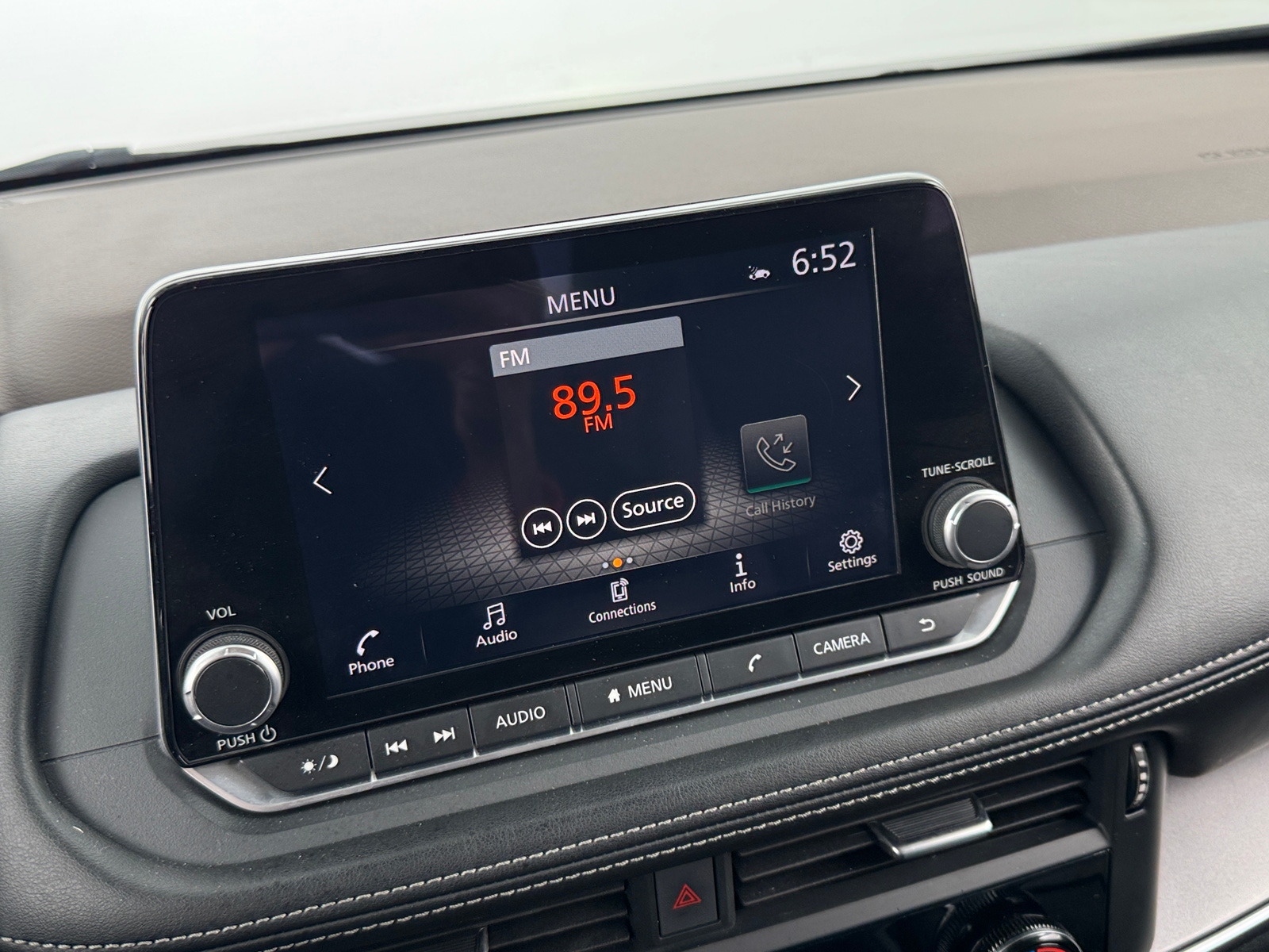 Thumbnail: 2023 Nissan Rogue - 4