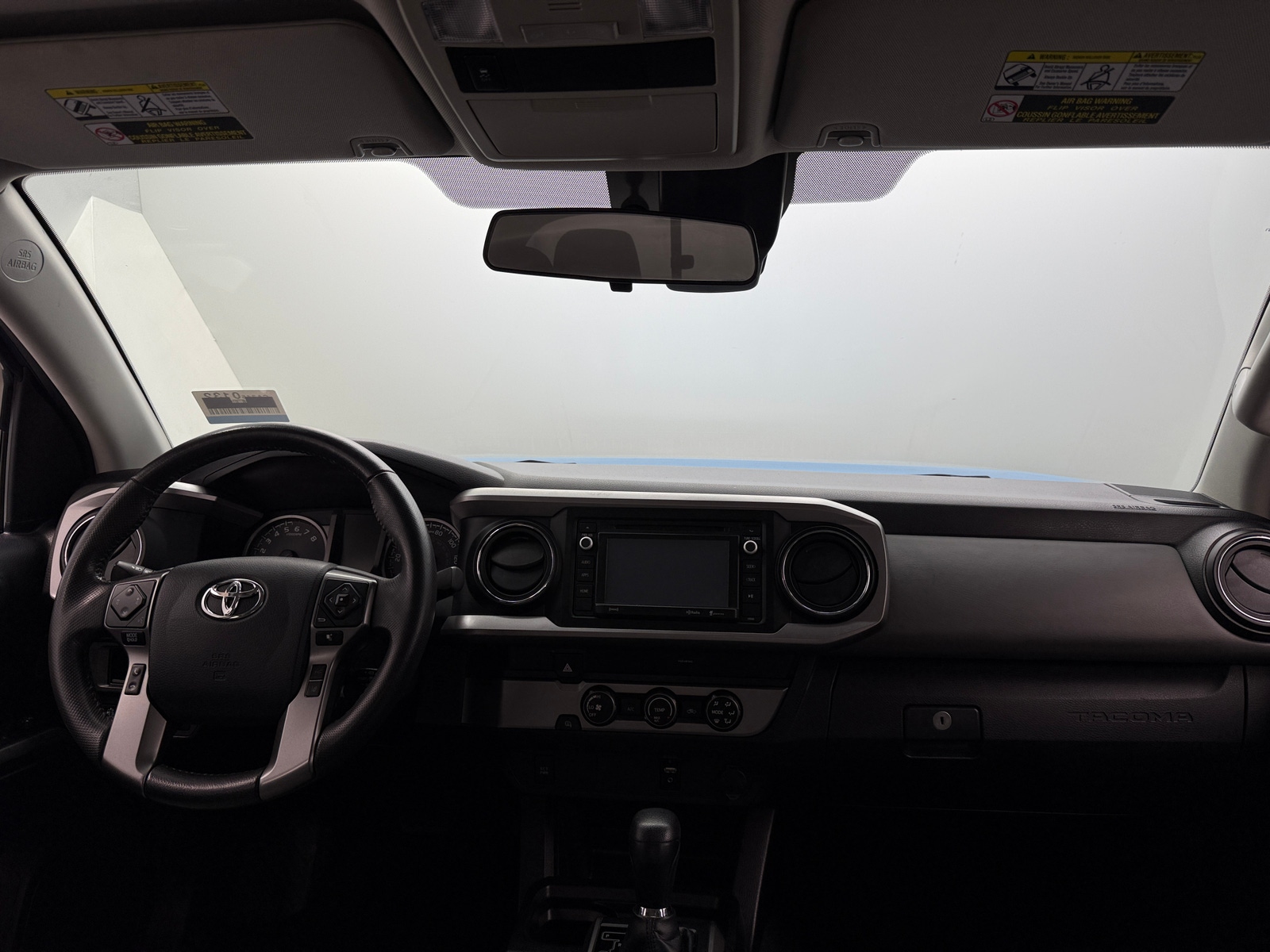 Thumbnail: 2019 Toyota Tacoma - 3