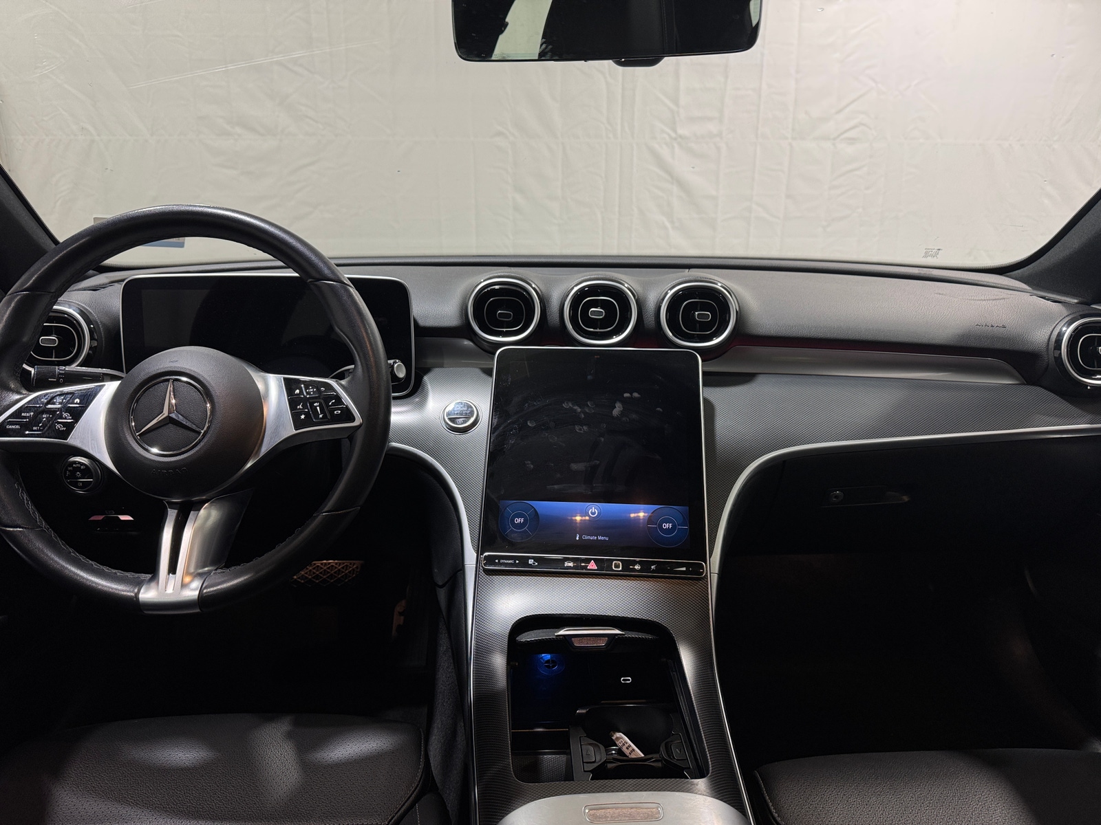 Thumbnail: 2024 Mercedes-Benz C-Class - 2