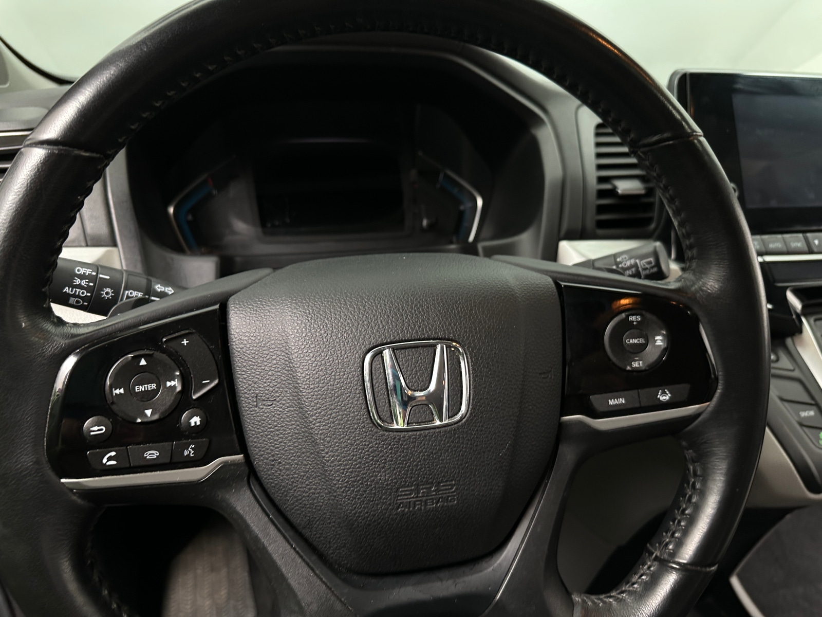 Thumbnail: 2019 Honda Odyssey - 4