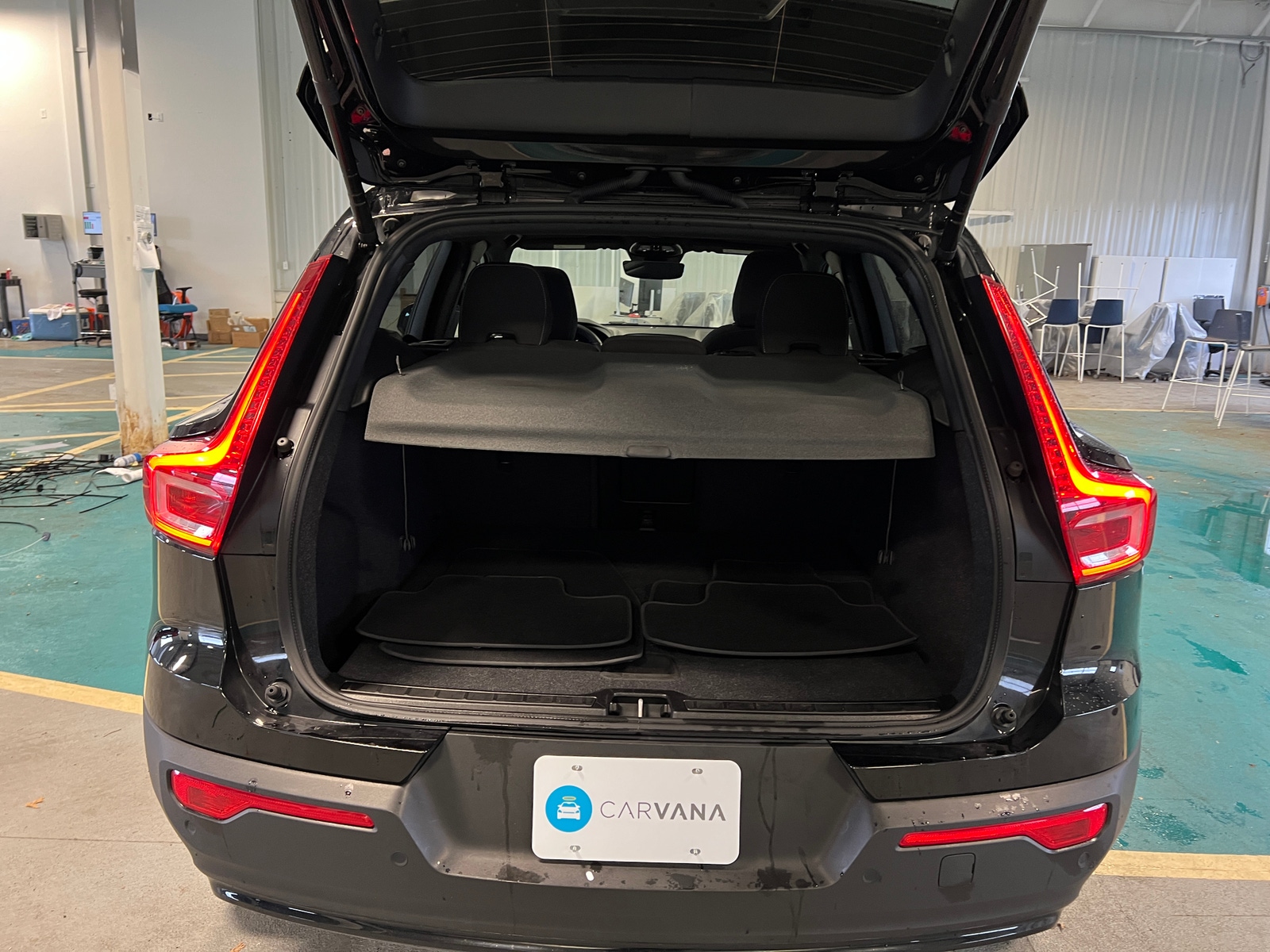 Thumbnail: 2024 Volvo XC40 - 7