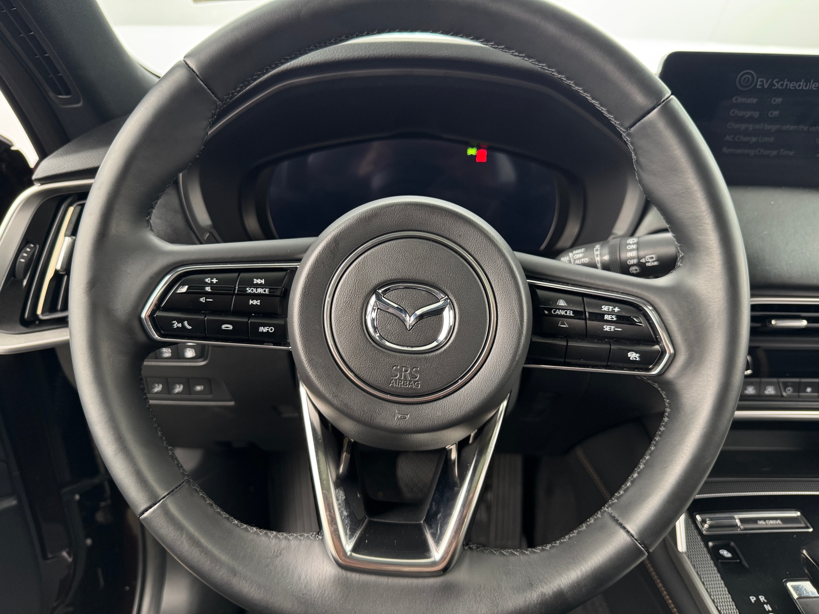 Thumbnail: 2024 Mazda CX-90 - 4