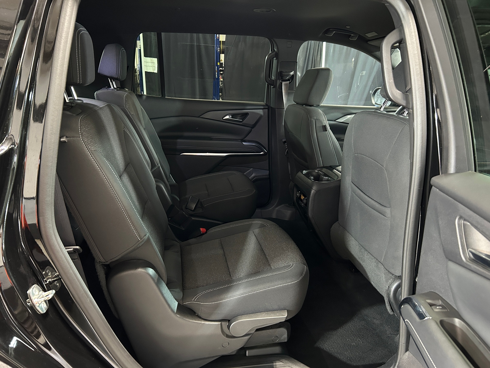 Thumbnail: 2024 Chevrolet Traverse - 6