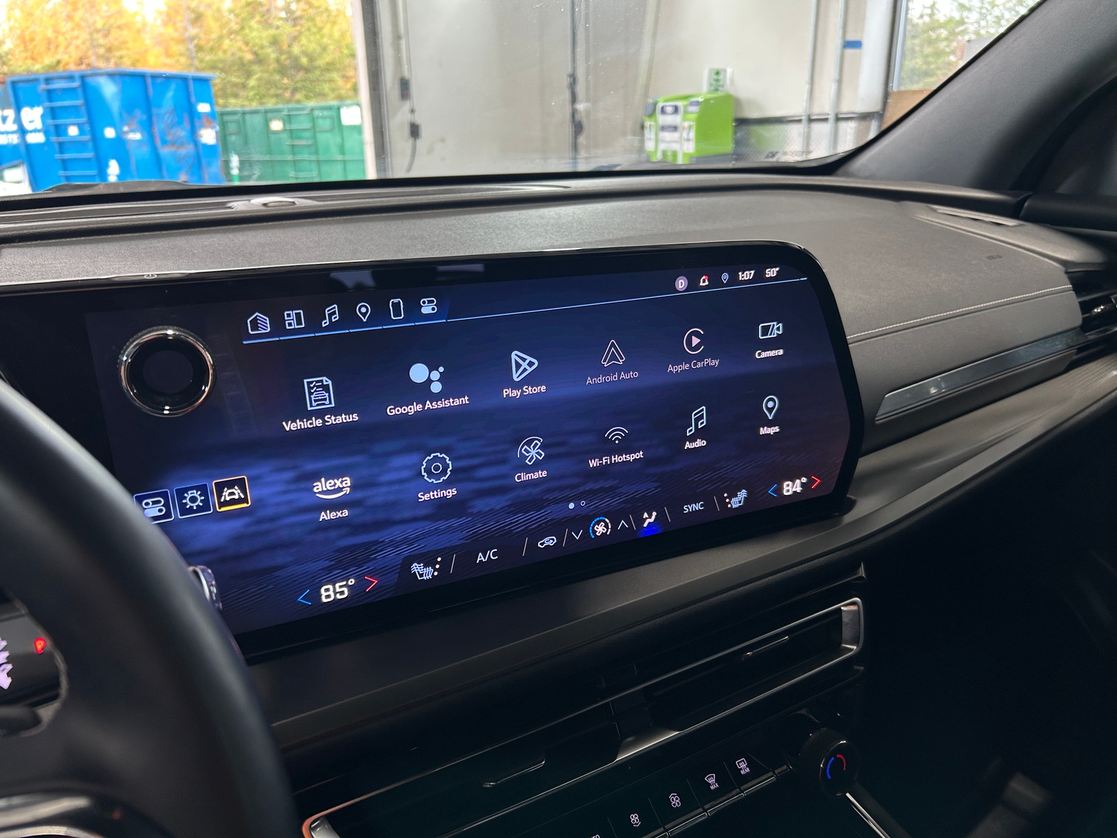 Thumbnail: 2024 Chevrolet Traverse - 4