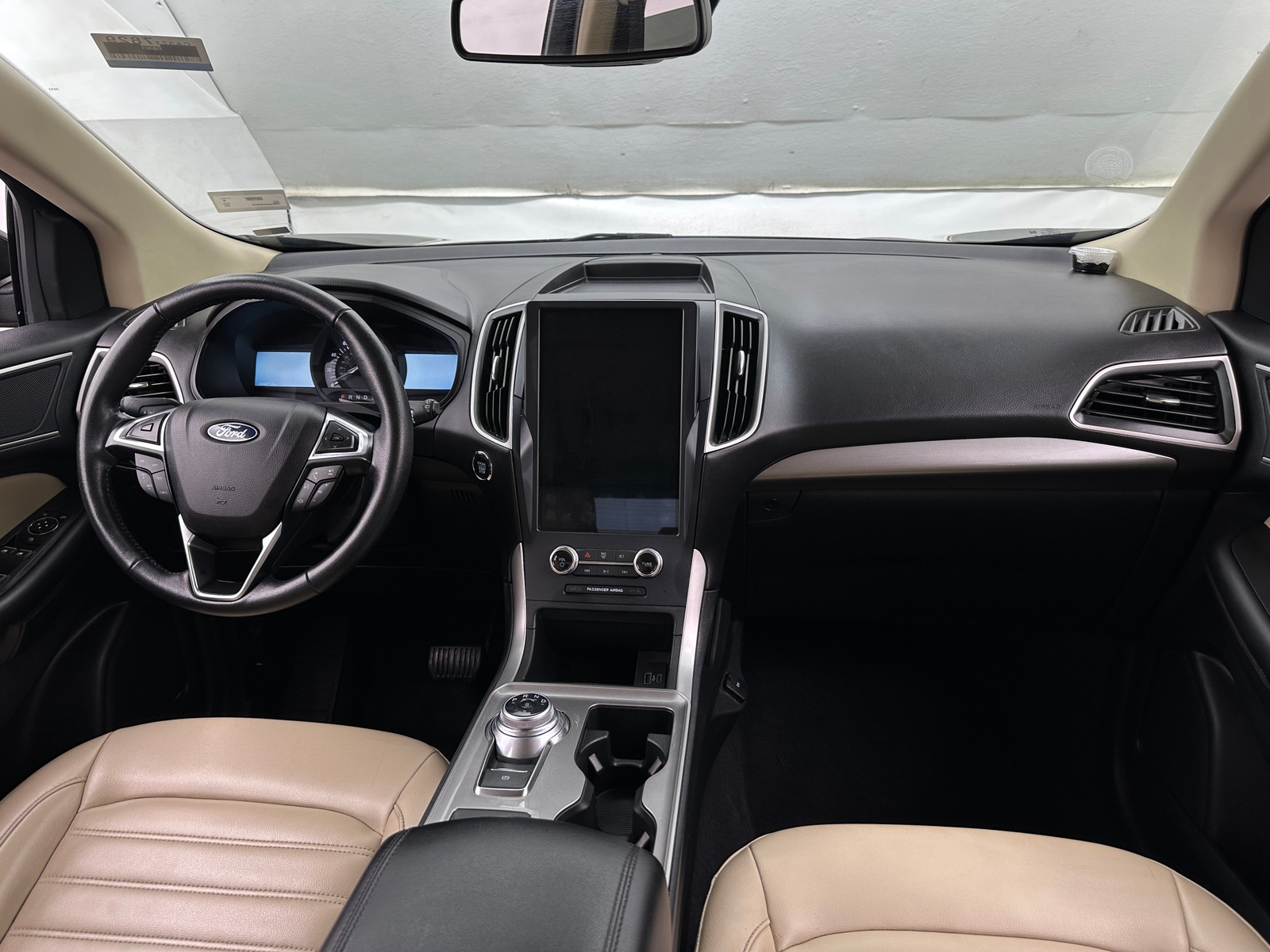 Thumbnail: 2023 Ford Edge - 2