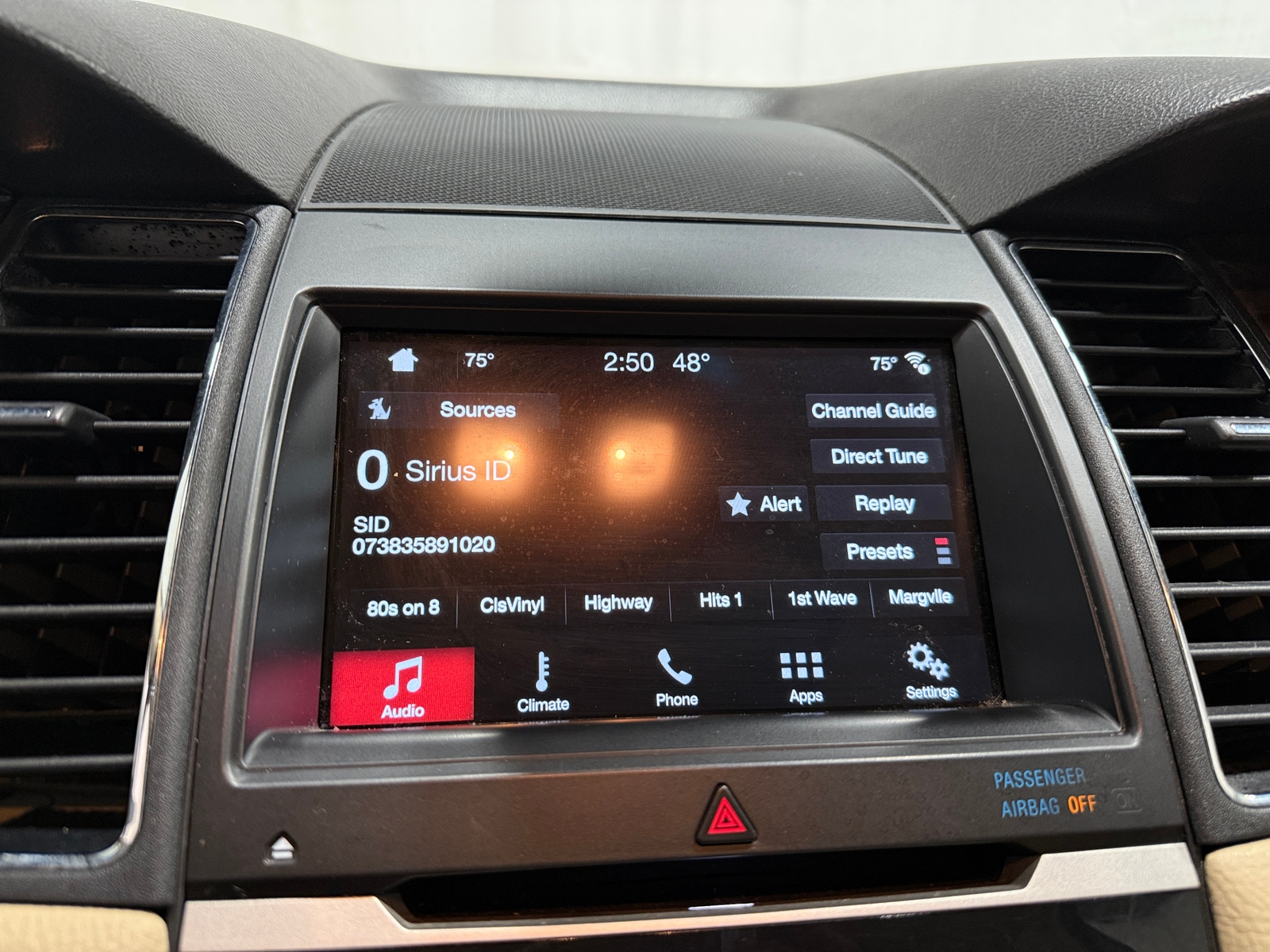 Thumbnail: 2017 Ford Taurus - 3