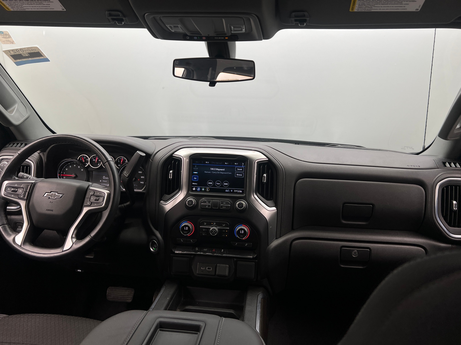 Thumbnail: 2022 Chevrolet Silverado 1500 - 3