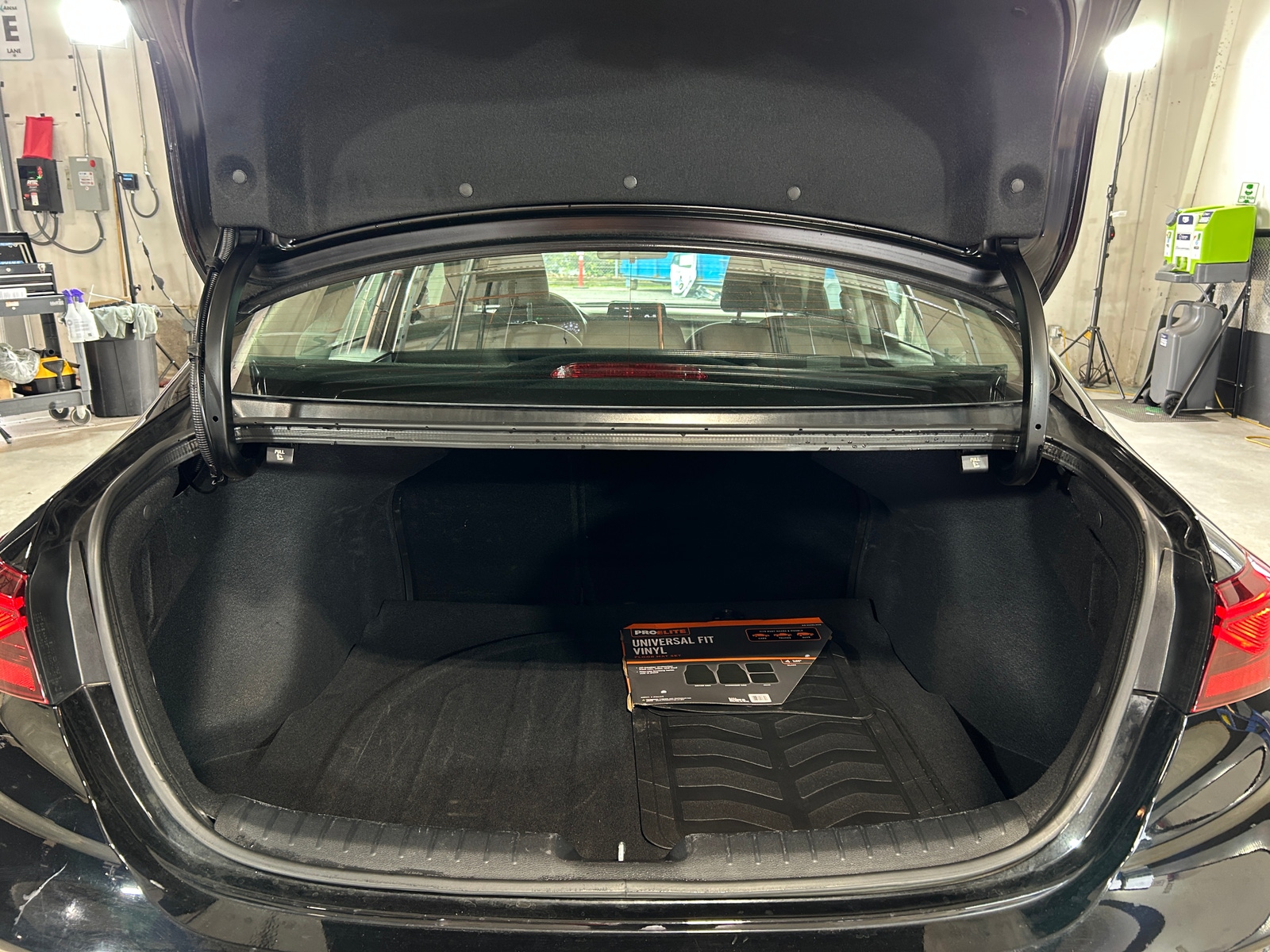 Thumbnail: 2024 Kia Forte - 7