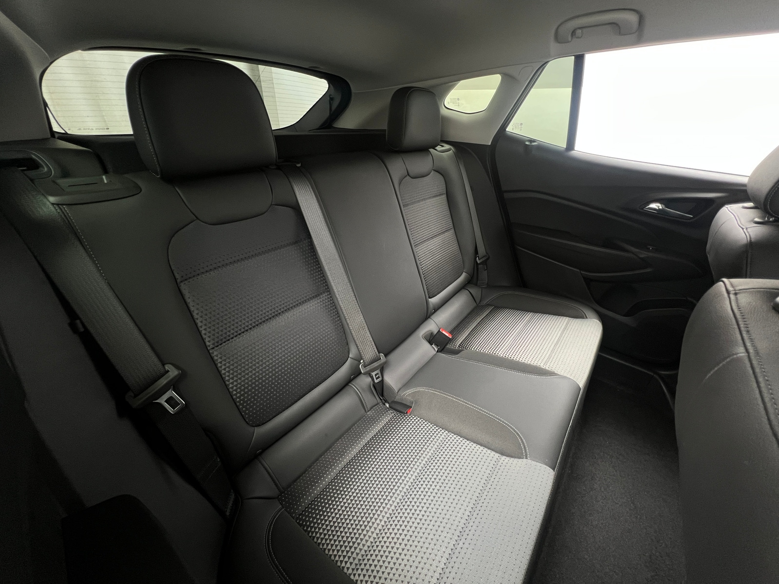 Thumbnail: 2024 Chevrolet Trax - 6