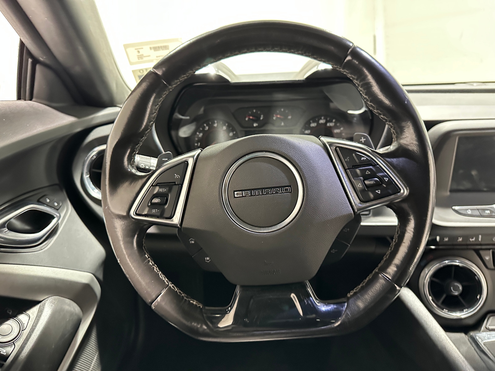 Thumbnail: 2018 Chevrolet Camaro - 5