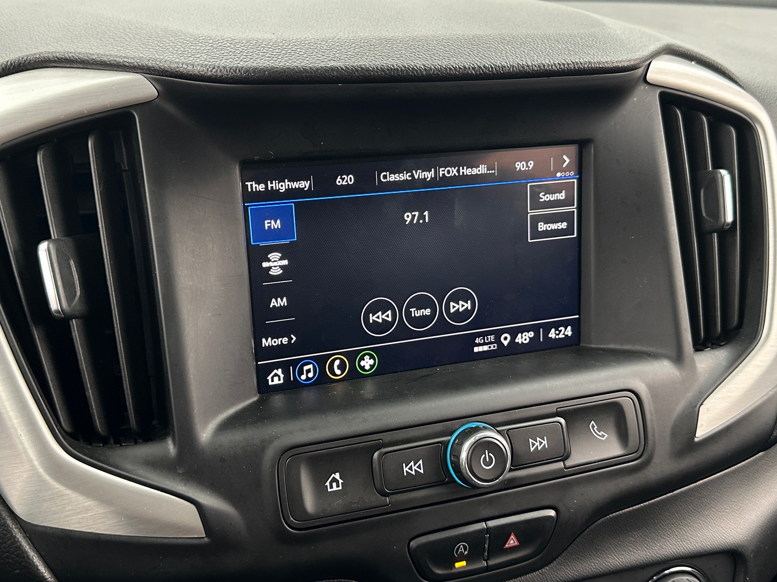 Thumbnail: 2022 GMC Terrain - 4