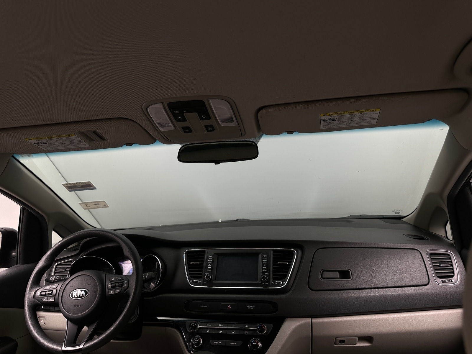 Thumbnail: 2020 Kia Sedona - 3