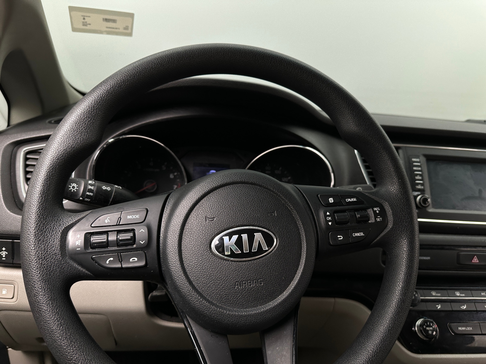 Thumbnail: 2020 Kia Sedona - 5