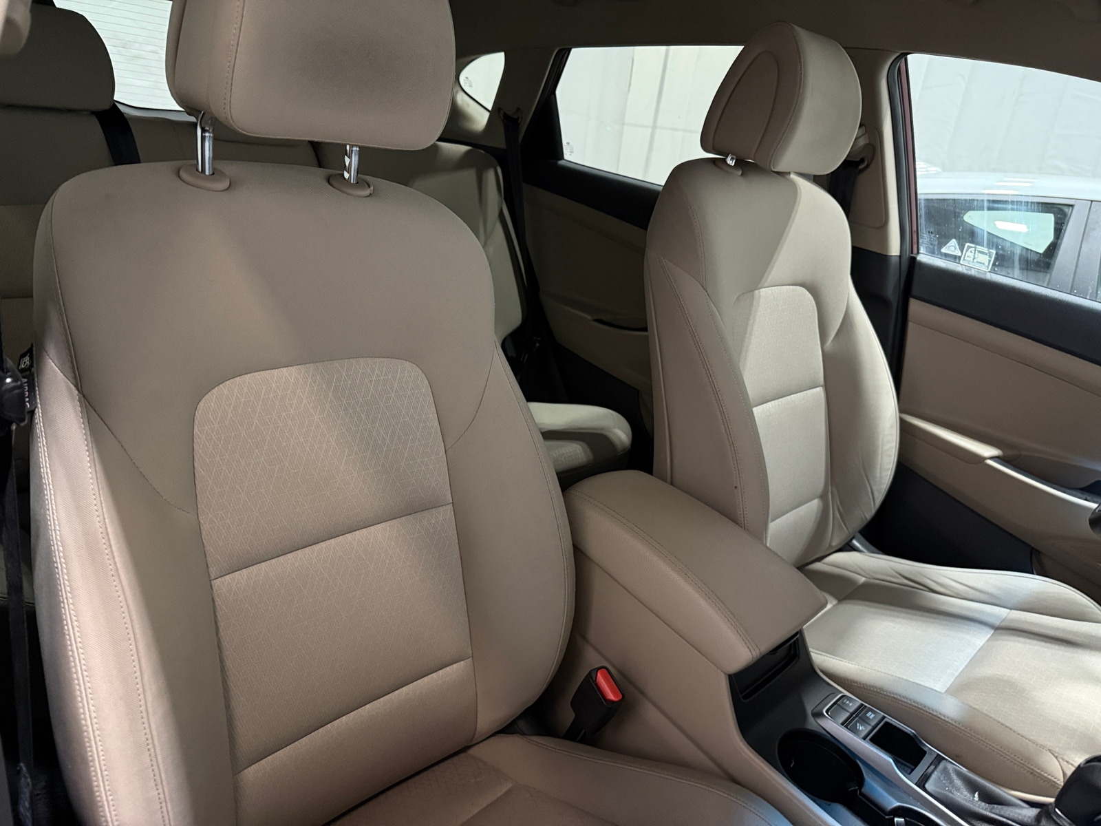 Thumbnail: 2017 Hyundai Tucson - 2