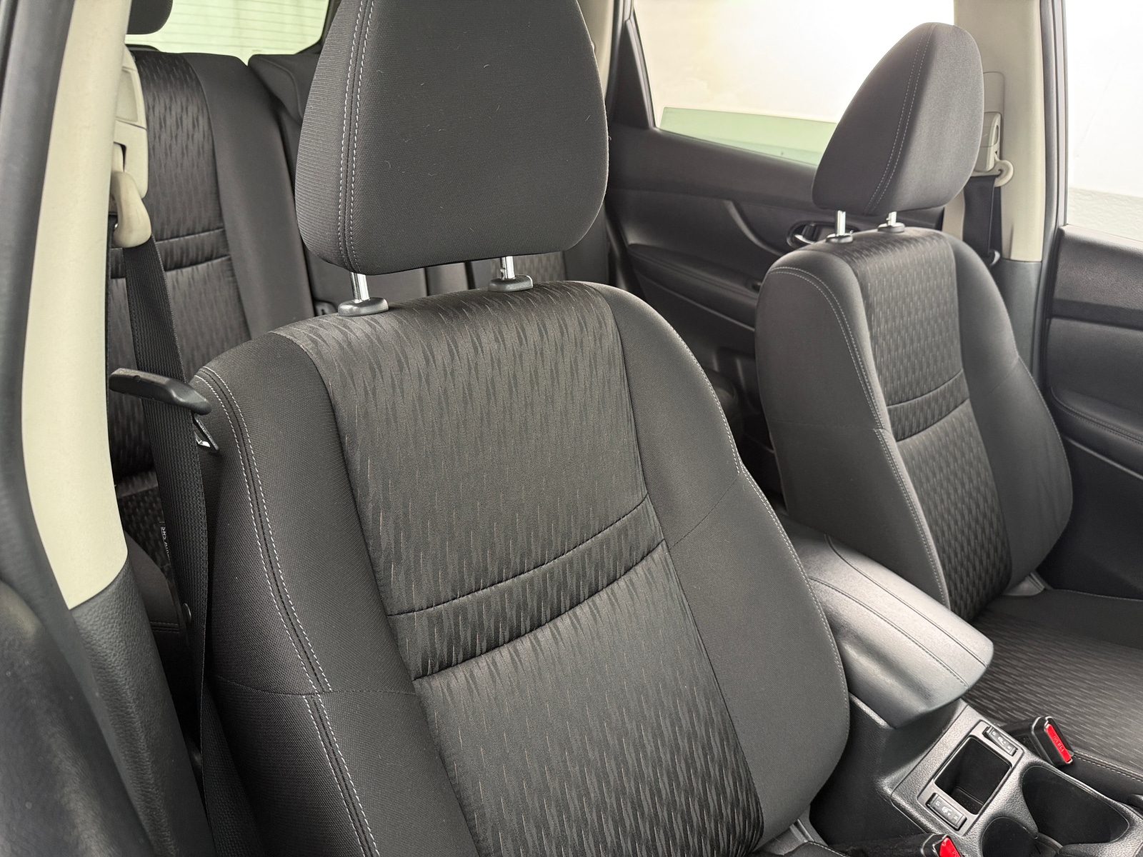 Thumbnail: 2020 Nissan Rogue - 2