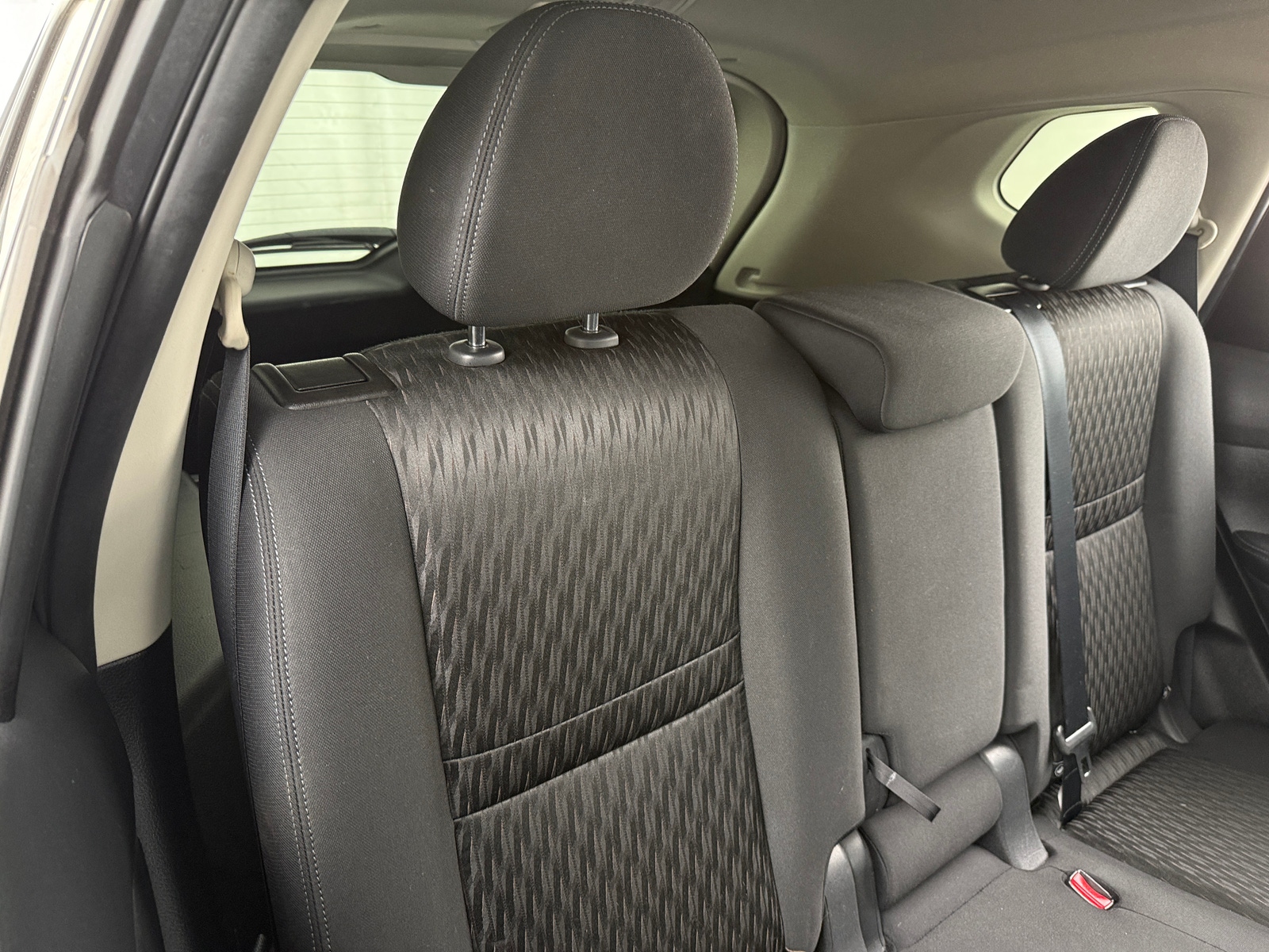 Thumbnail: 2020 Nissan Rogue - 6