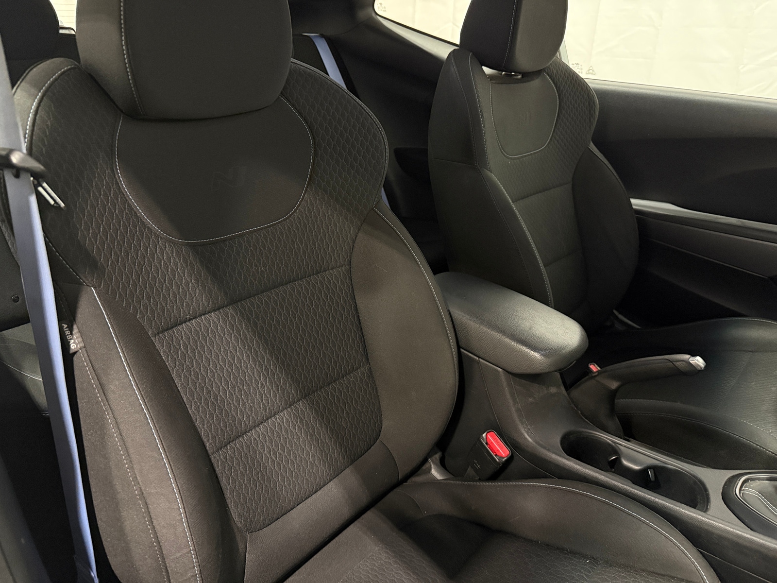 Thumbnail: 2020 Hyundai Veloster - 2