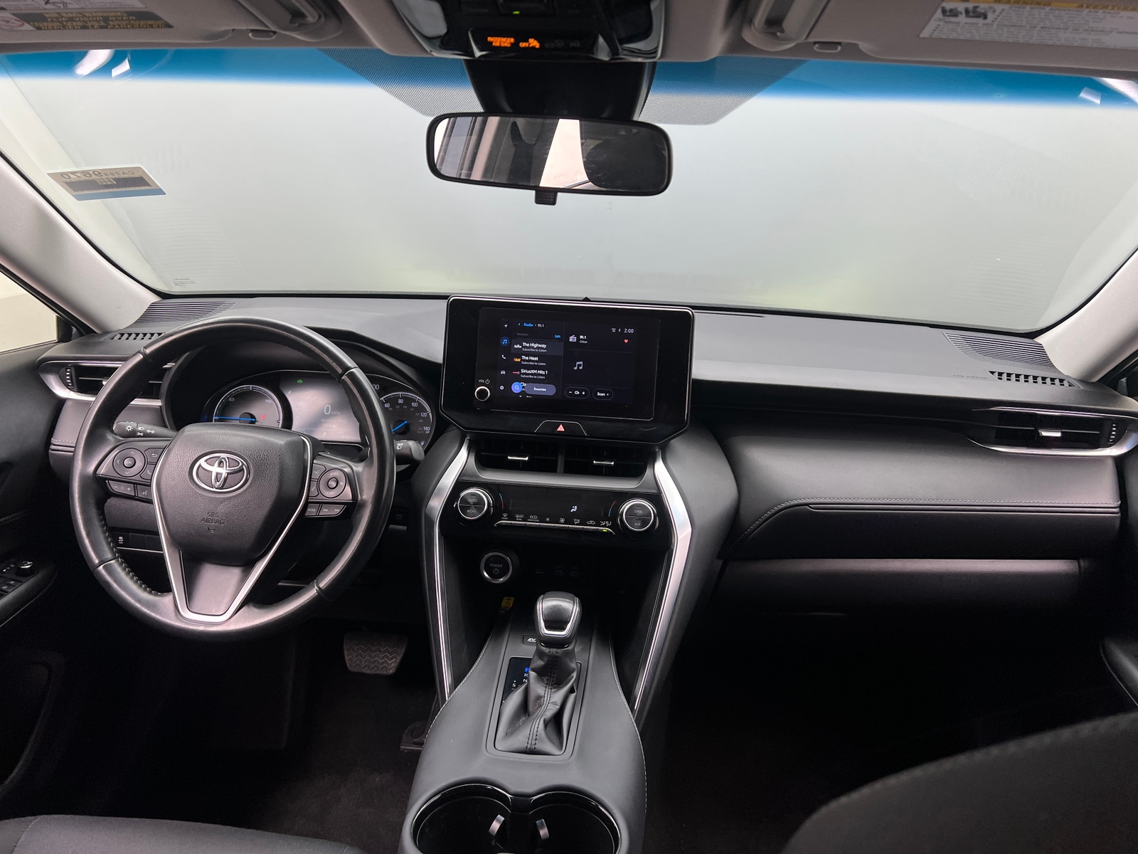 Thumbnail: 2024 Toyota Venza - 3