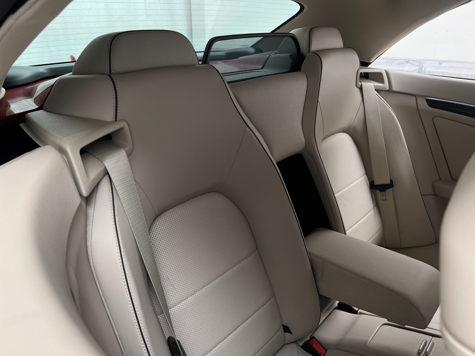 Thumbnail: 2014 Mercedes-Benz E-Class - 6