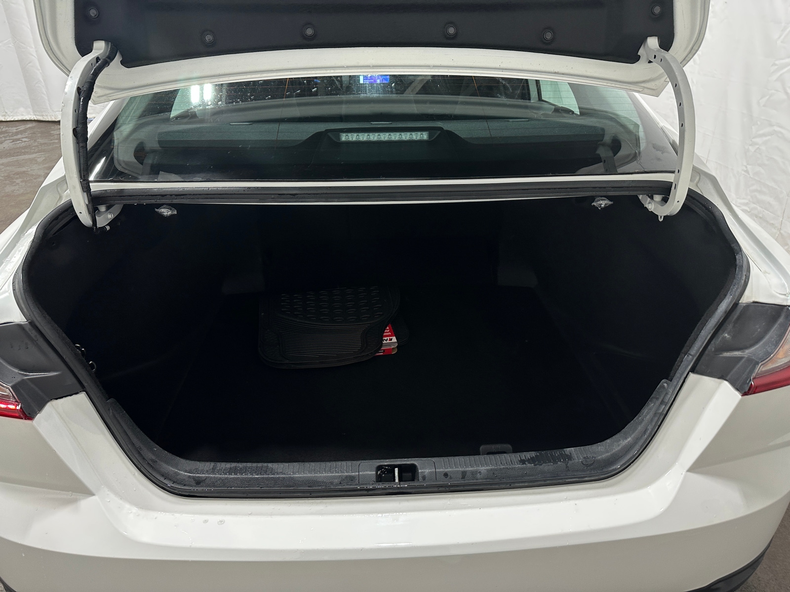 Thumbnail: 2025 Toyota Camry - 7