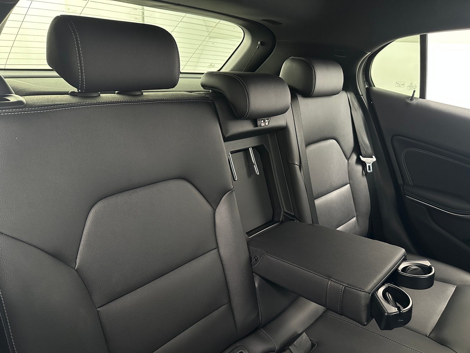 Thumbnail: 2018 Mercedes-Benz GLA - 5