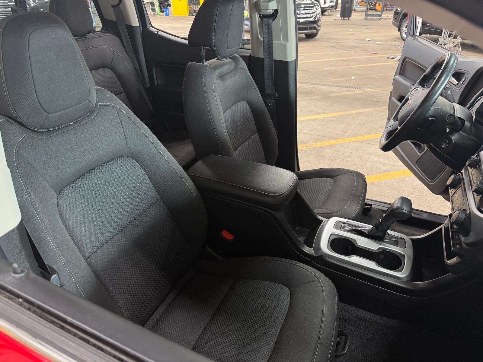 Thumbnail: 2020 Chevrolet Colorado - 2