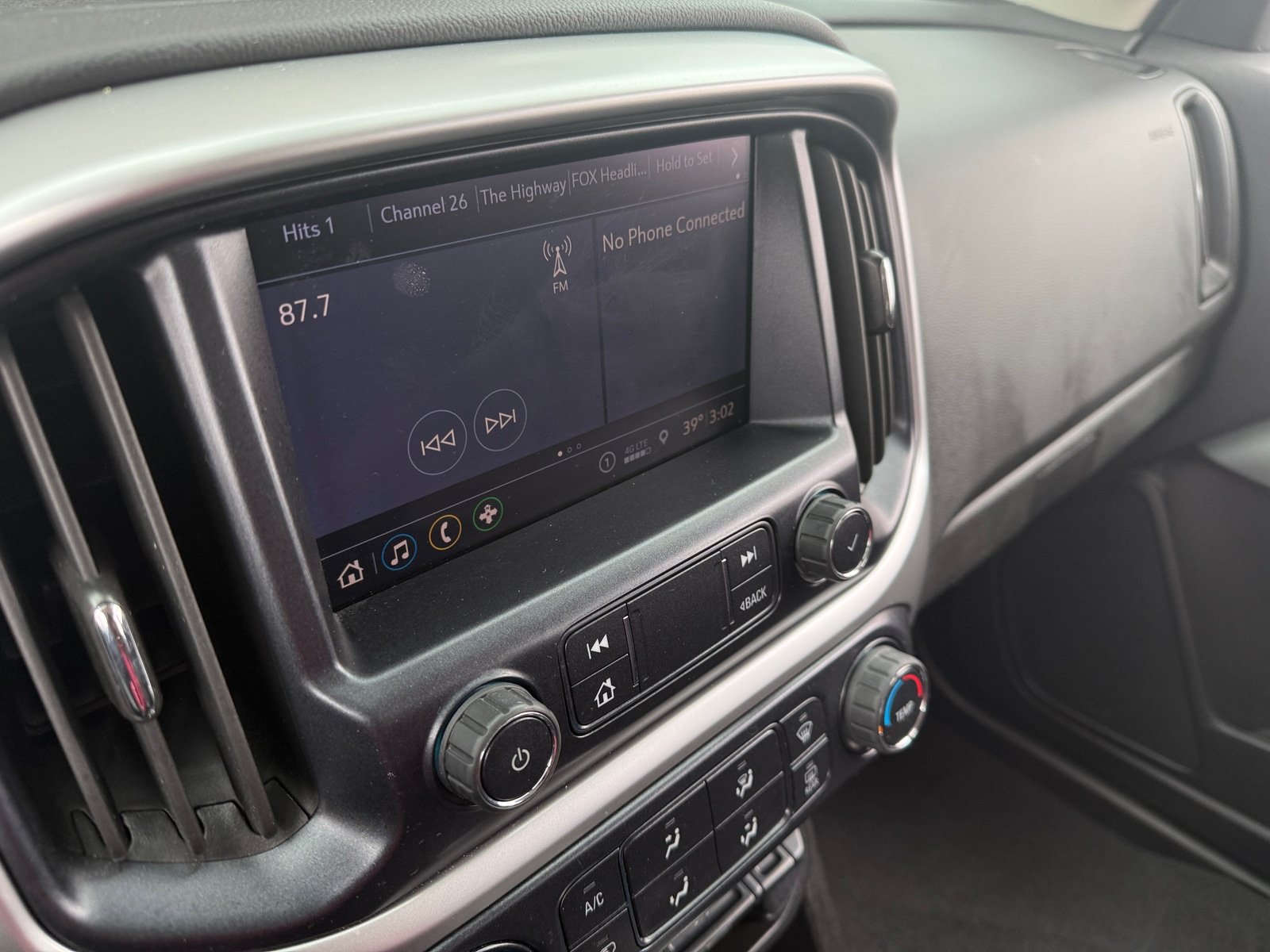 Thumbnail: 2020 Chevrolet Colorado - 4