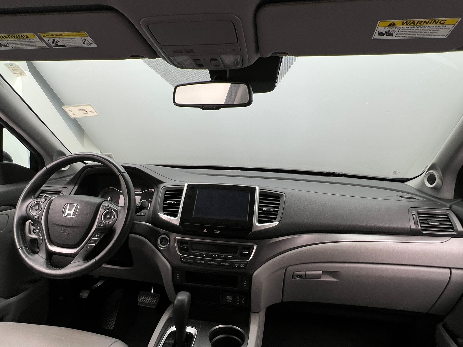 Thumbnail: 2017 Honda Pilot - 2