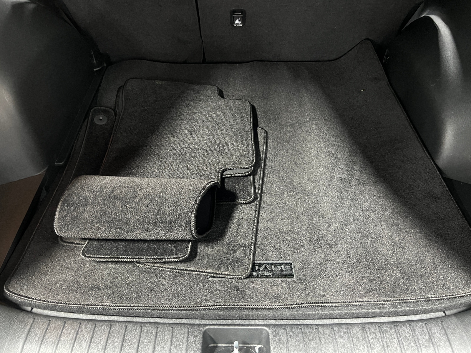 Thumbnail: 2024 Kia Sportage - 6