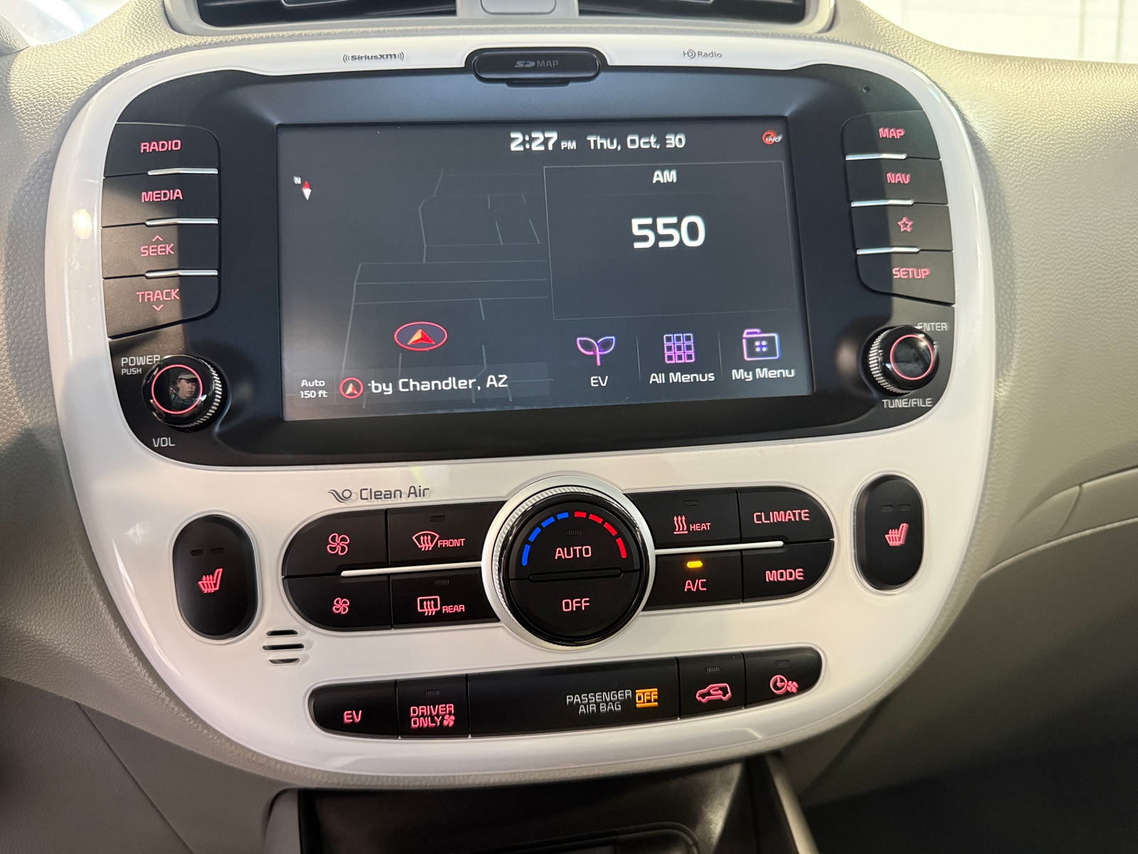 Thumbnail: 2019 Kia Soul EV - 4