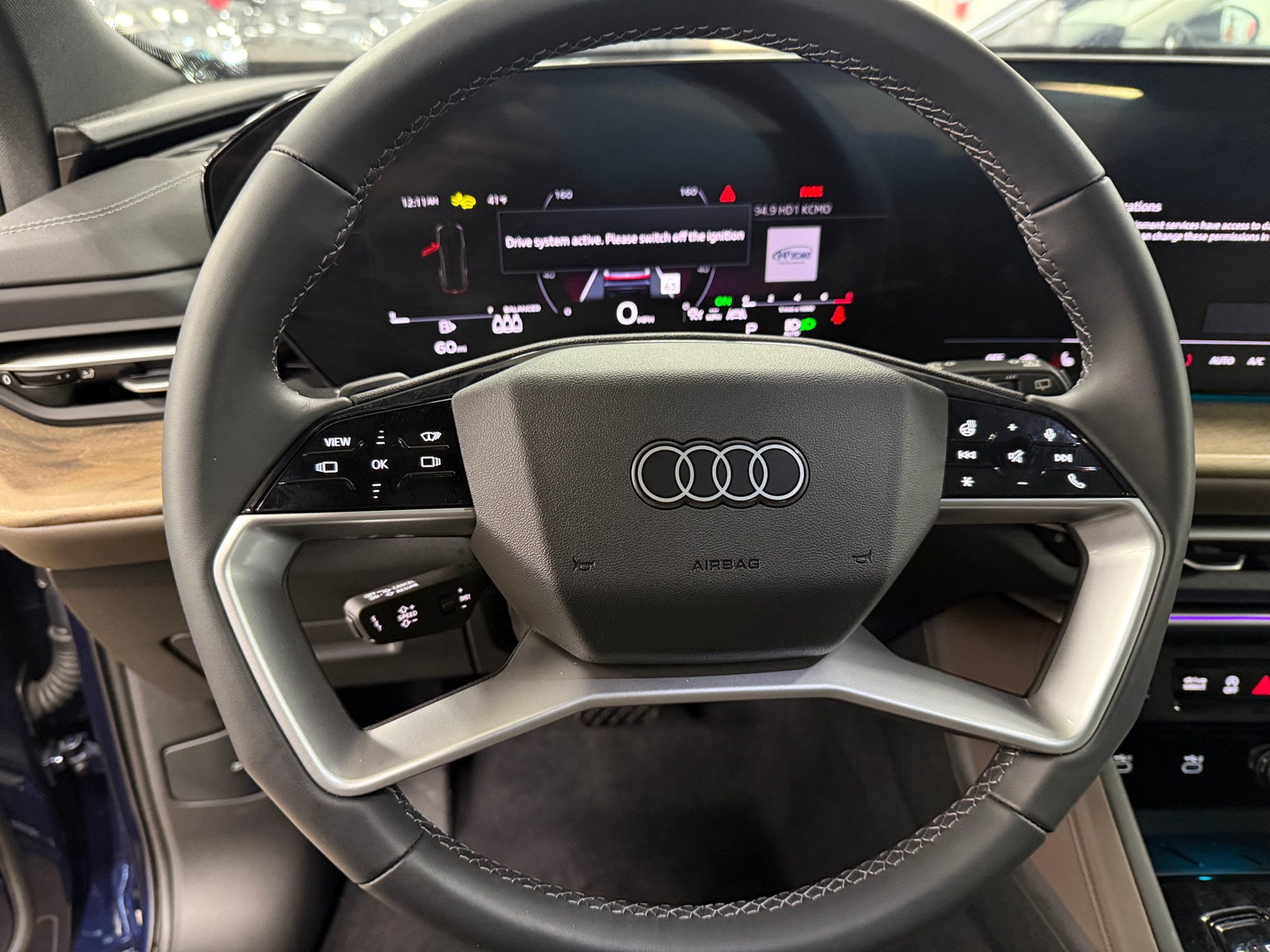 Thumbnail: 2025 Audi Q5 - 4