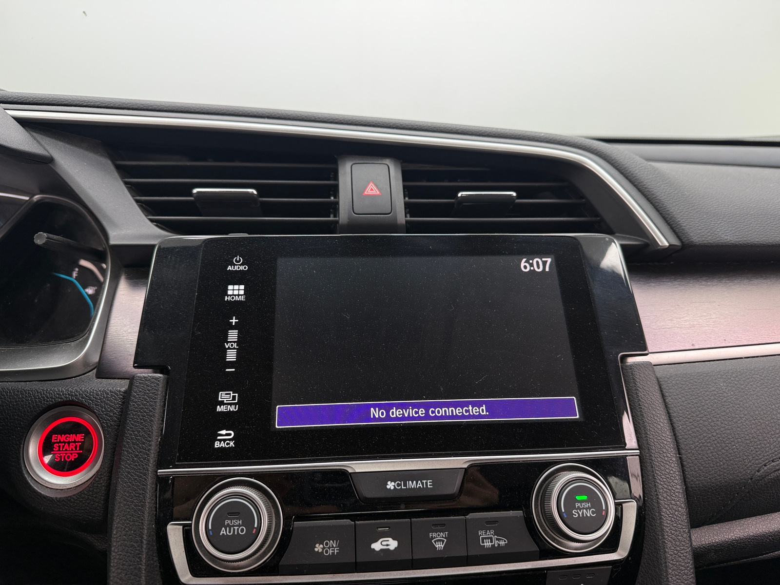 Thumbnail: 2017 Honda Civic - 4