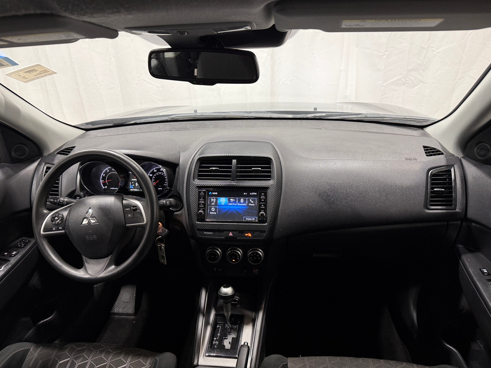 Thumbnail: 2024 Mitsubishi Outlander Sport - 3