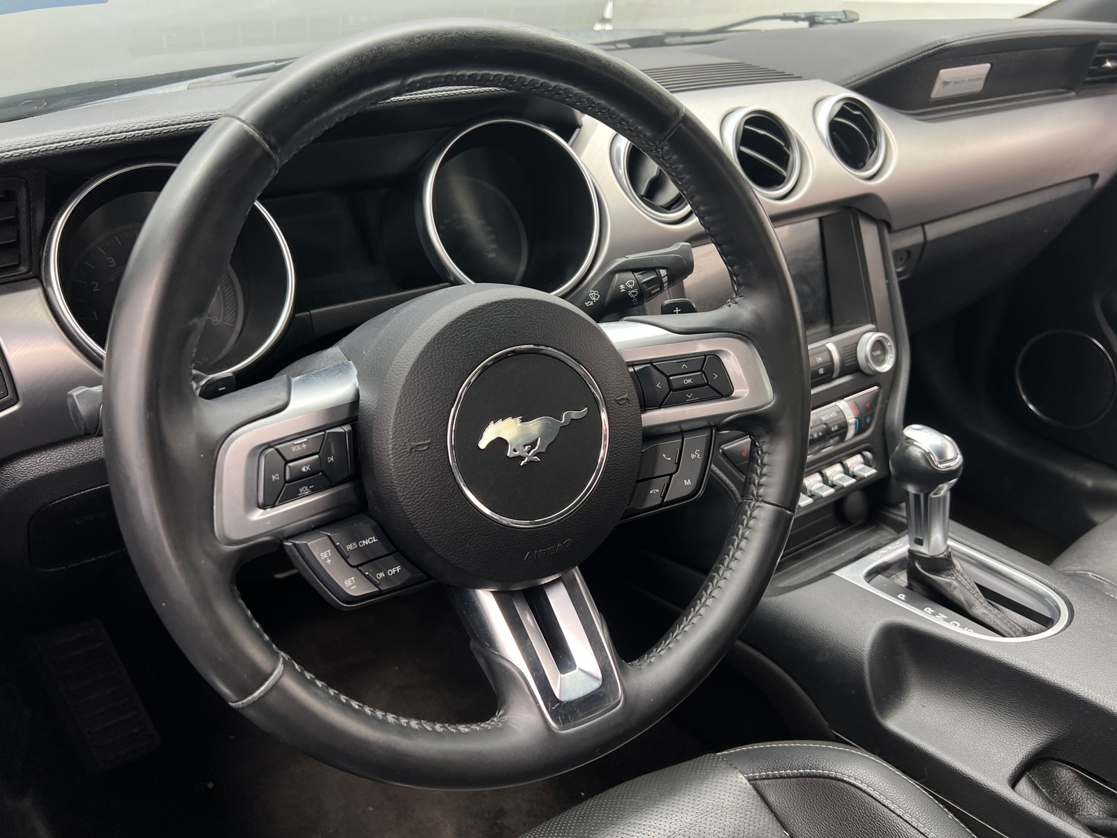 Thumbnail: 2019 Ford Mustang - 5