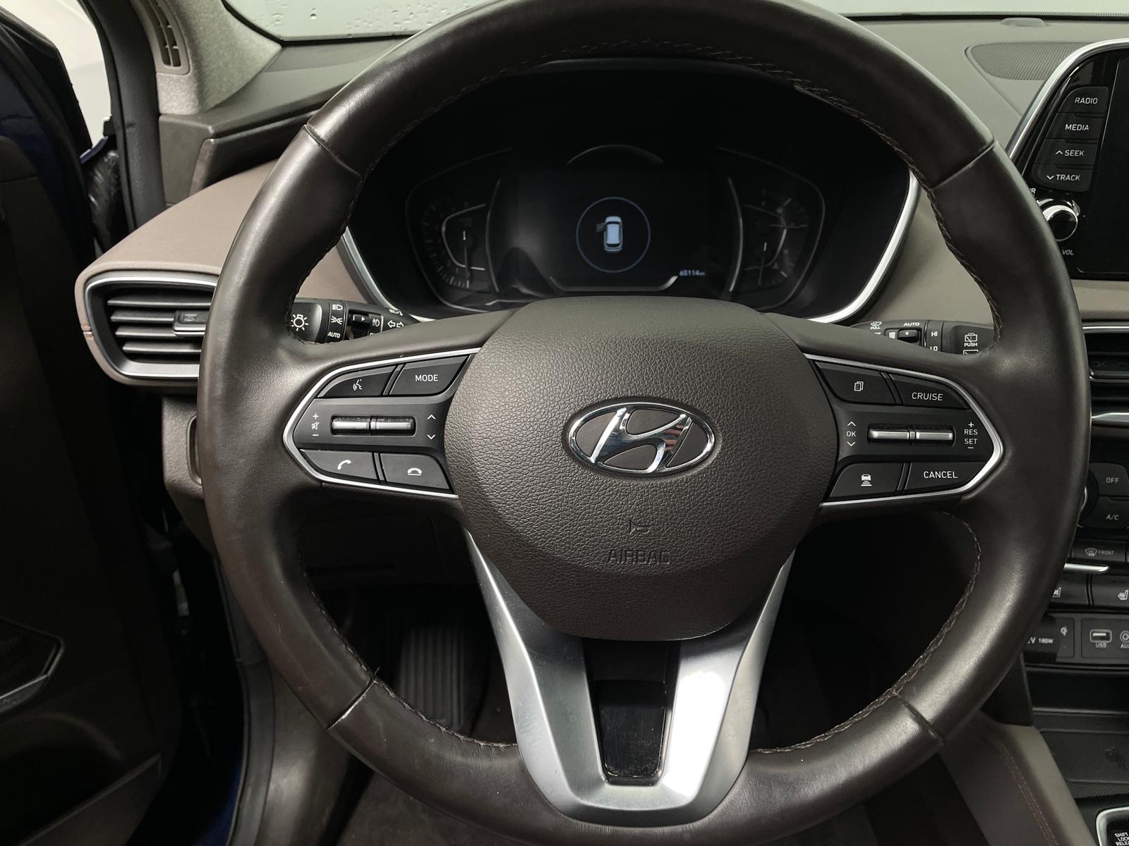 Thumbnail: 2020 Hyundai Santa Fe - 4