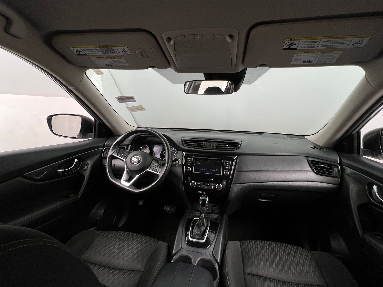 Thumbnail: 2020 Nissan Rogue - 3