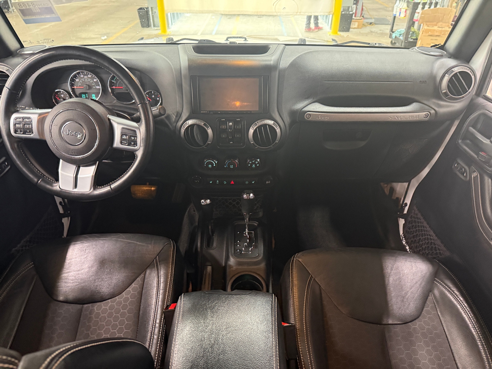 Thumbnail: 2016 Jeep Wrangler - 2