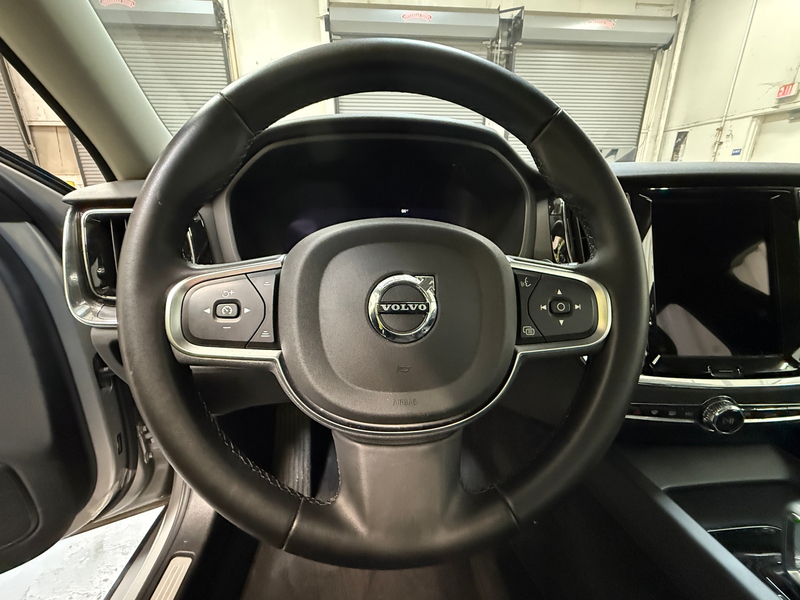 Thumbnail: 2024 Volvo S60 - 4