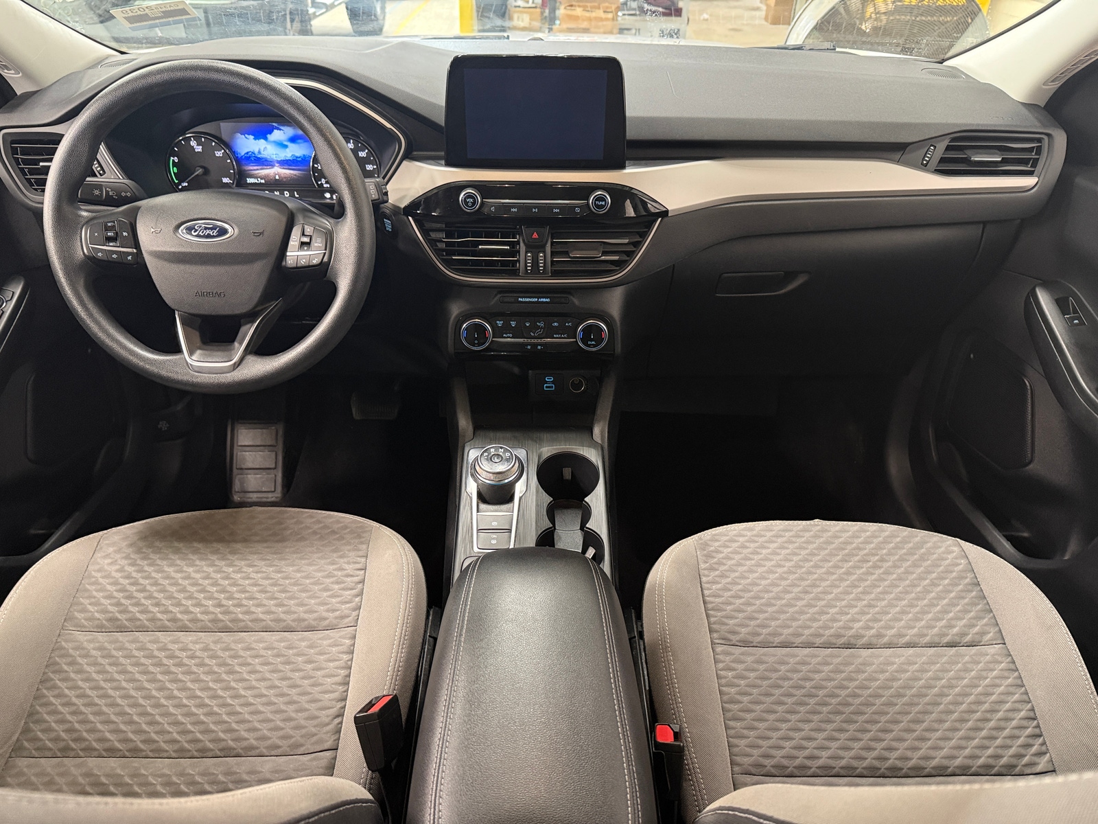 Thumbnail: 2022 Ford Escape - 3